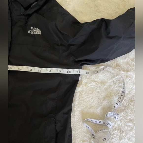 The North Face HyVent medium black - Picture 3 of 5